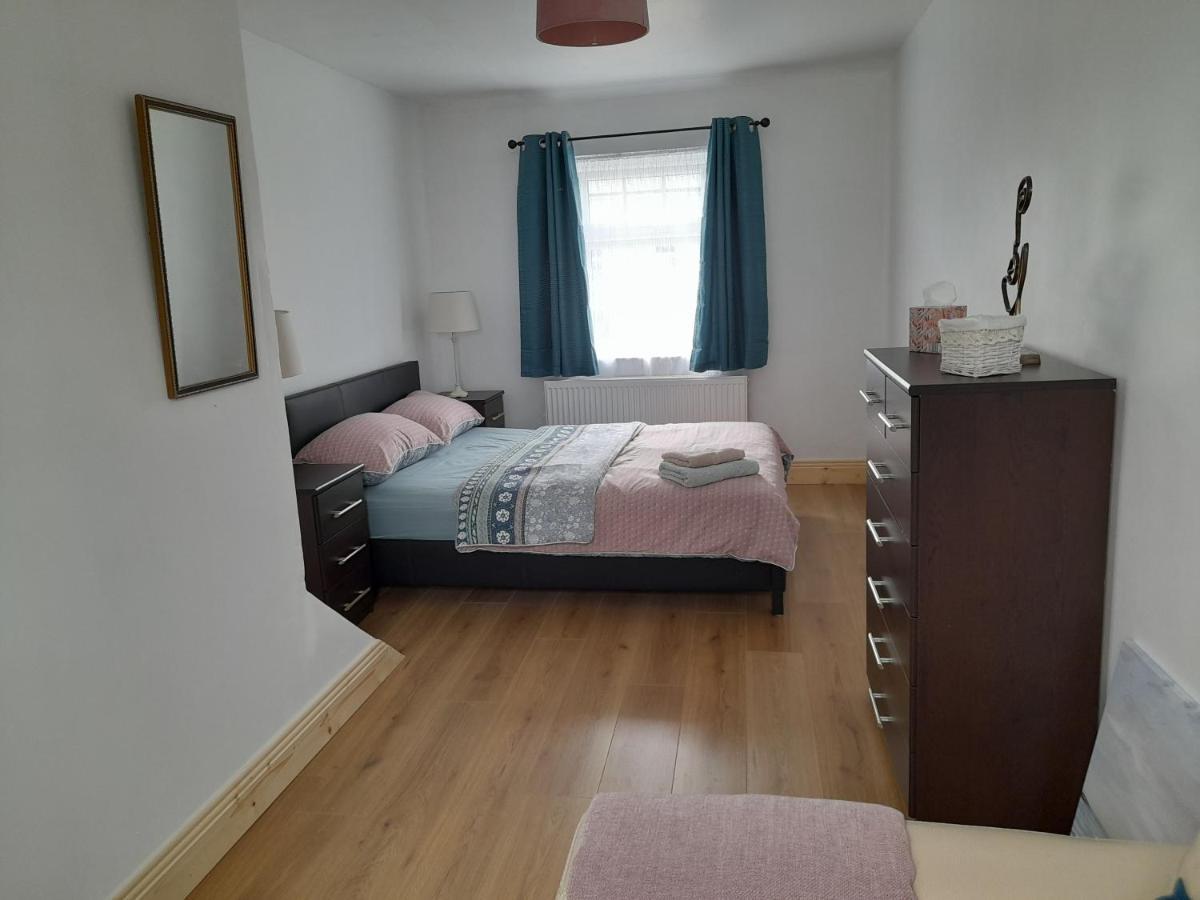 Central Town Apartment Wexford Ngoại thất bức ảnh